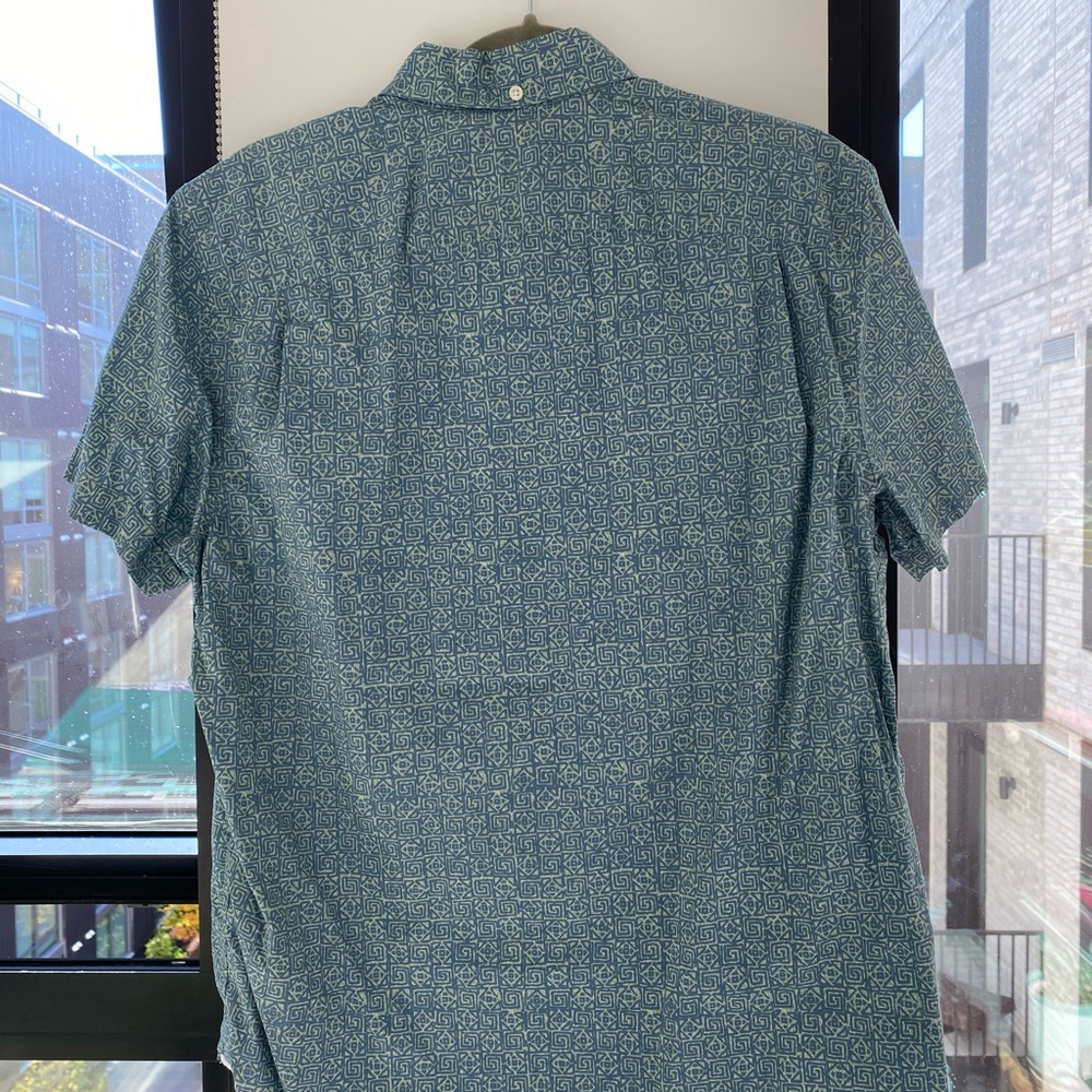 Gap Mayan Pattern Button Up Shirt - image 2